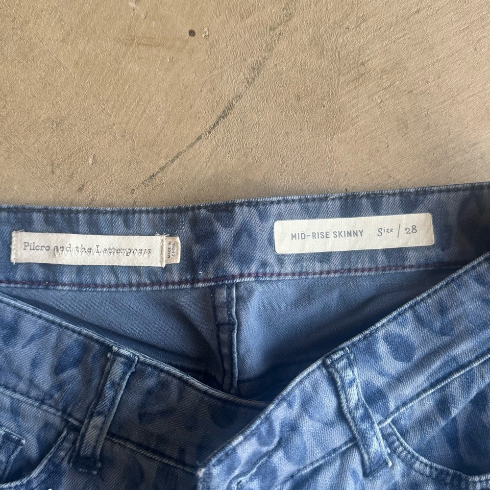 Pilcro Anthropologie Blue Leopard/cheetah Print Jeans (28) Mid Rise Skinny - Picture 7 of 16